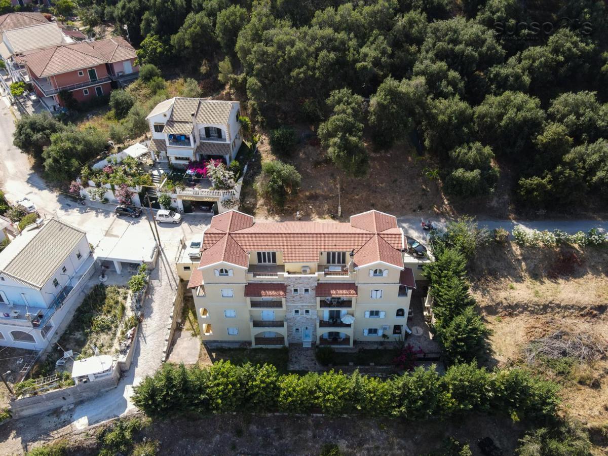 Villa Konstantina Petrití المظهر الخارجي الصورة