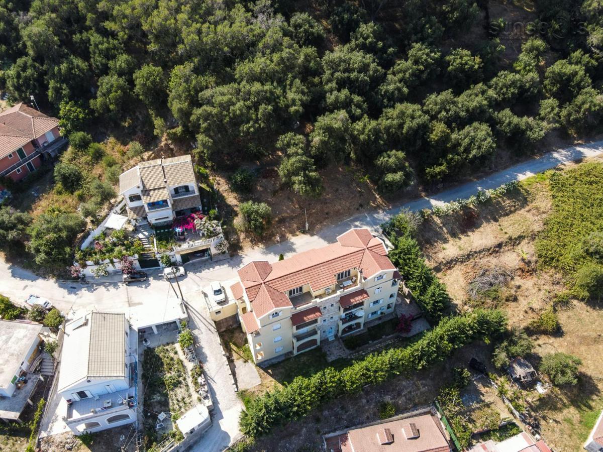 Villa Konstantina Petrití المظهر الخارجي الصورة