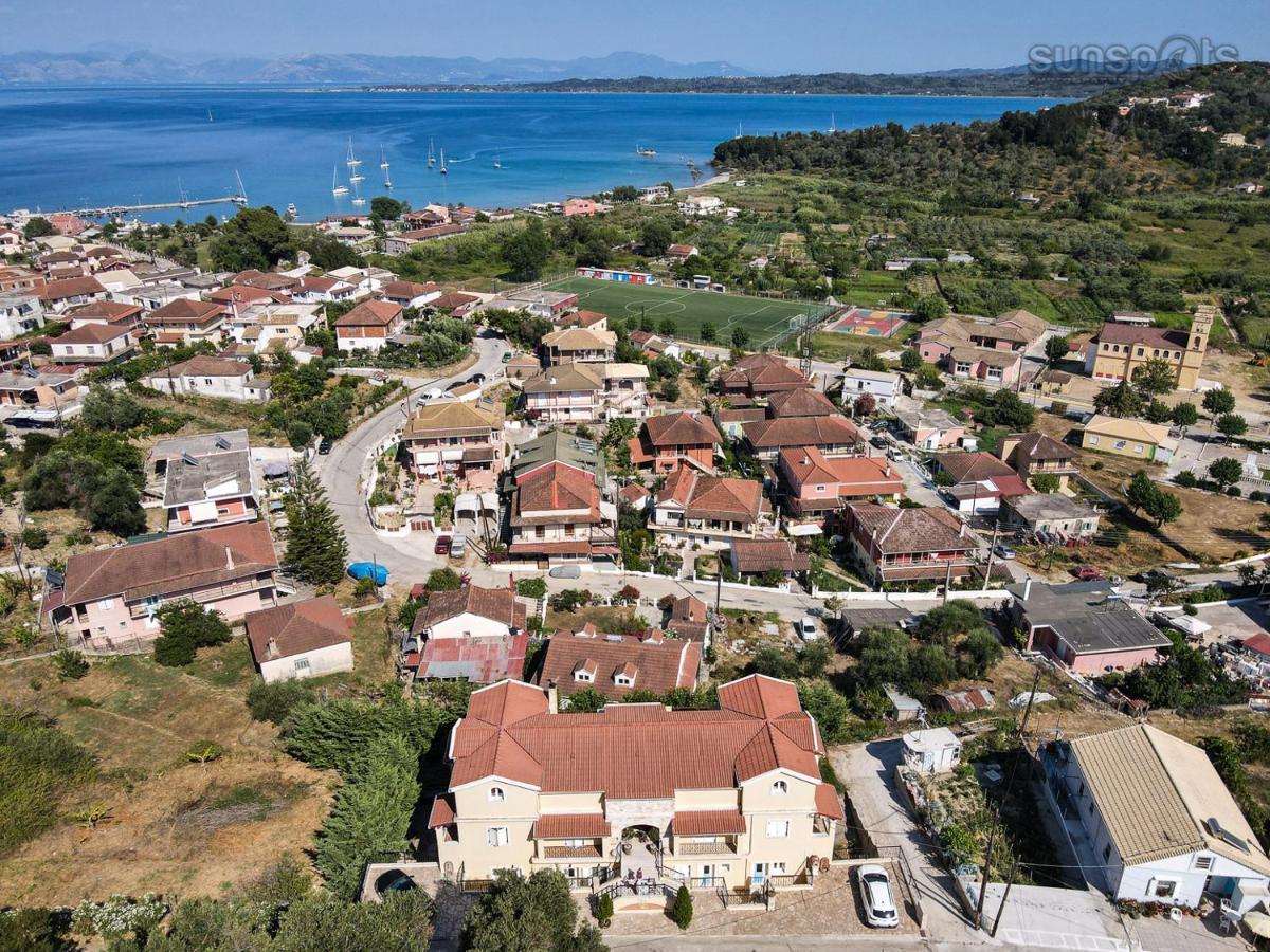 Villa Konstantina Petrití المظهر الخارجي الصورة